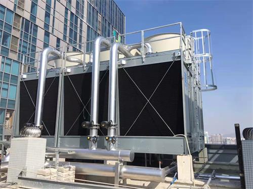 <a href=http://m.jpbuy.cn/tags1_0.html target=_blank class=infotextkey>閉式冷卻塔</a>比<a href=http://m.jpbuy.cn/tags8_0.html target=_blank class=infotextkey>開(kāi)式冷卻塔</a>更環(huán)保